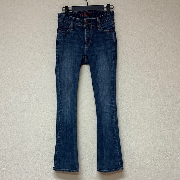 Chloe Women's stretchy semi flare Blue Jeans size XS 0